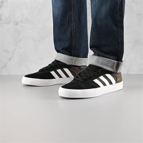 adidas matchbreak super shoes.